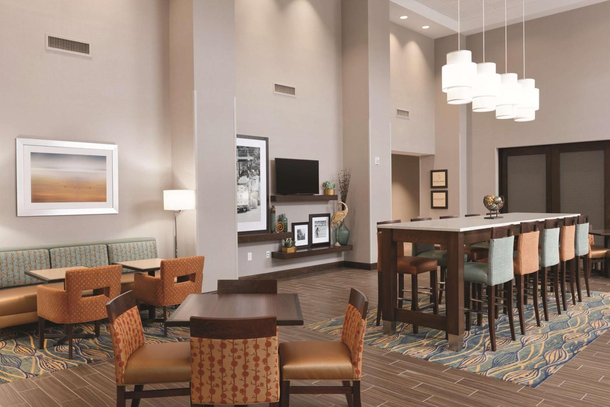 Hampton Inn & Suites - Deland Exterior foto